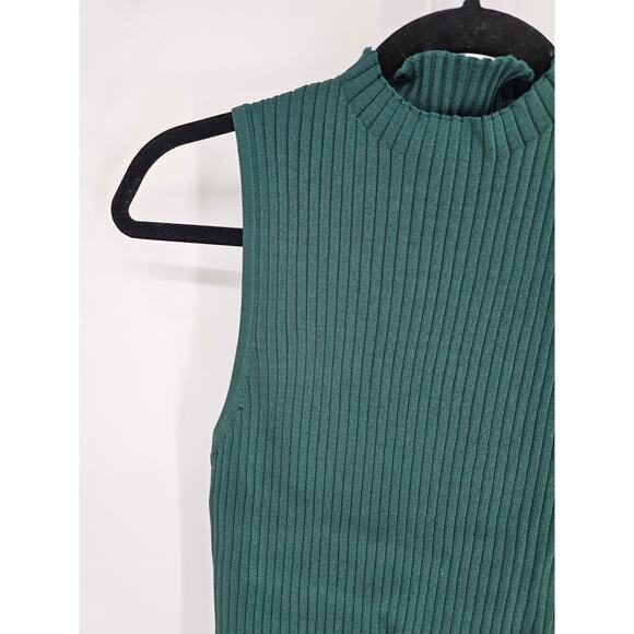 Lucy Paris Women's Green  Mock-Neck Nashville Ribbed Tank Sweater Size S - Picture 2 of 6